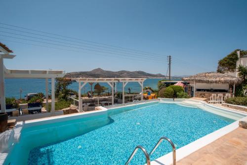 Blue Dolphin Antiparos Family Pool — 4-Star Luxury Hotel in Agios Georgios, Greece