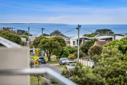 Boston Central 32a in Torquay, Australia