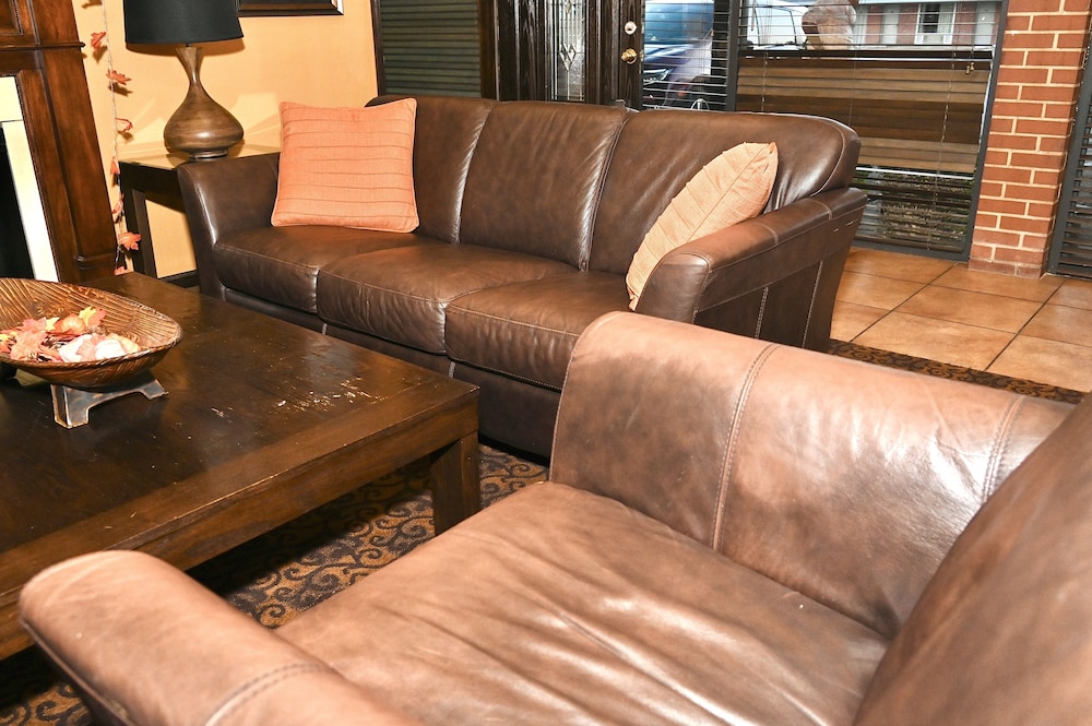 Fortune Inn And Suites Newport - photo 4