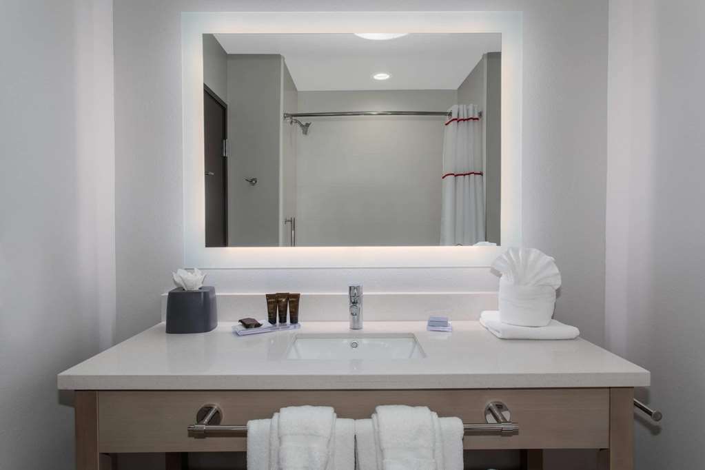 Hawthorn Suites By Wyndham Loveland - photo 7