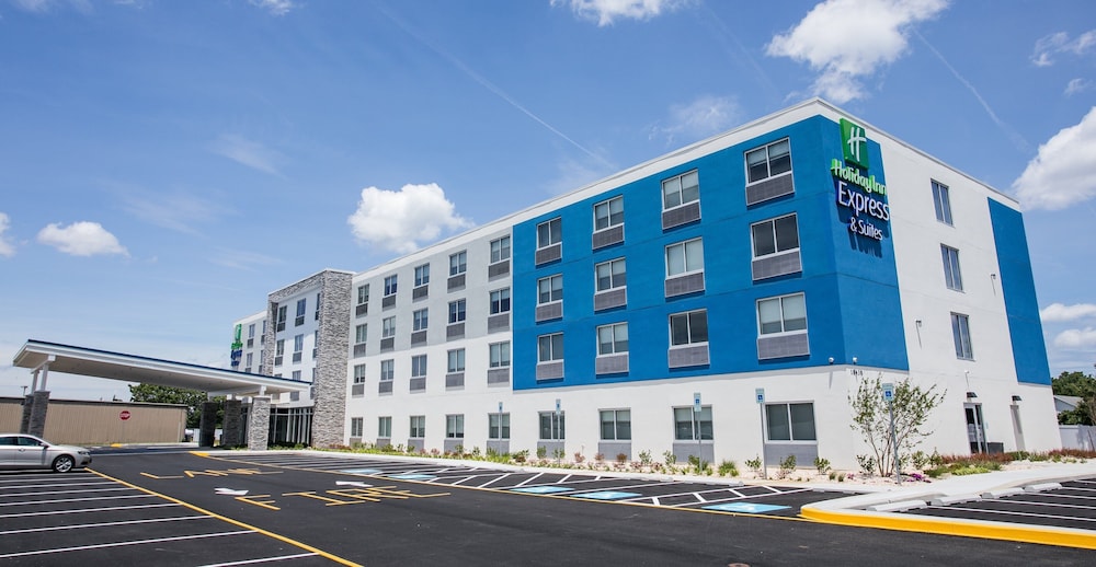Holiday Inn Express & Suites Rehoboth Beach by IHG - photo 51