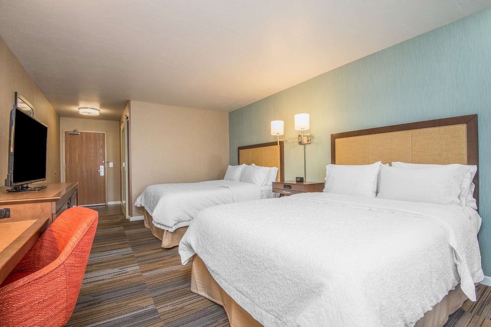 Hampton Inn & Suites Los Alamos White Rock - photo 6