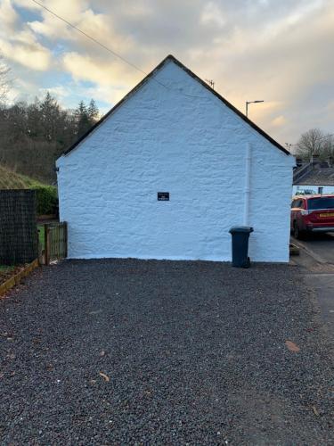 Boggle Dyke Cottage — 4-Star Luxury Hotel in Thornhill, United Kingdom