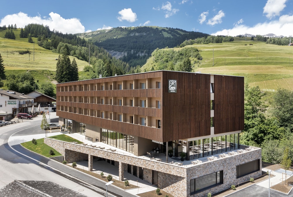 JUFA Hotel Savognin in Samedan, Switzerland