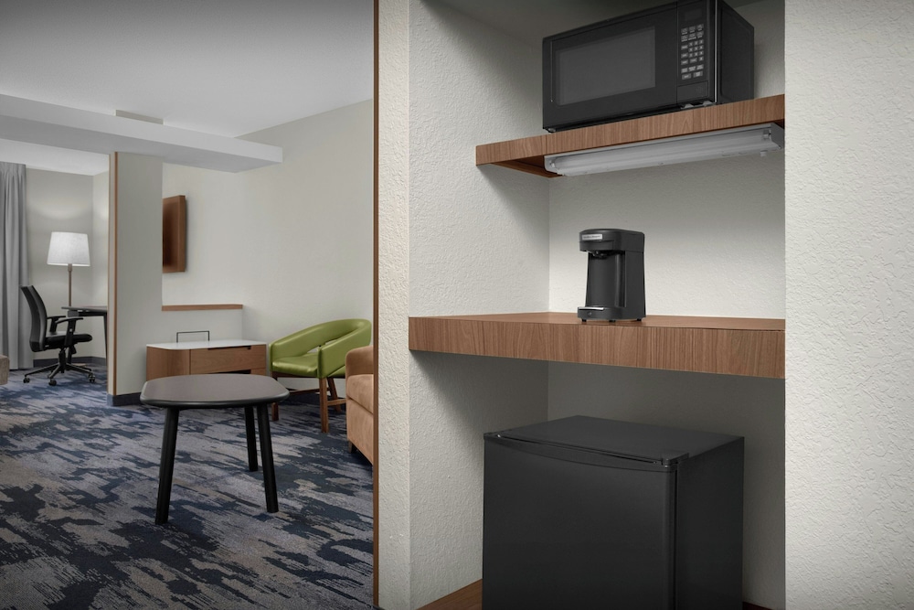 Fairfield Inn & Suites by Marriott Sarasota Lakewood Ranch - photo 12