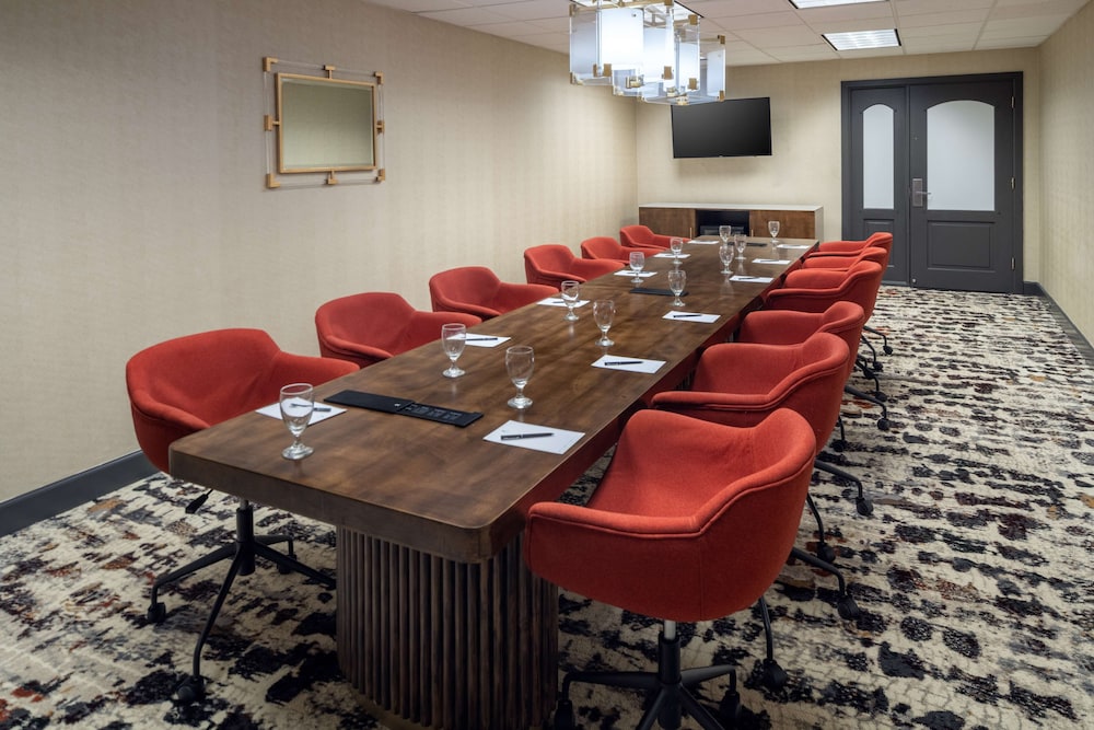 Embassy Suites by Hilton Orlando North - photo 57