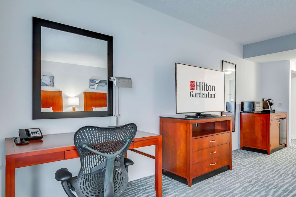 Hilton Garden Inn Louisville Northeast - photo 37