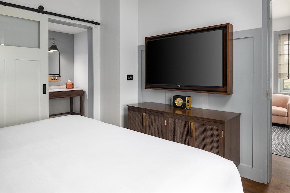 Wylie Hotel Atlanta Tapestry Collection by Hilton - photo 14