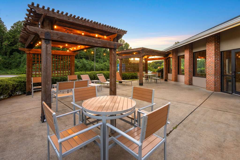 Baymont by Wyndham LaGrange - photo 22