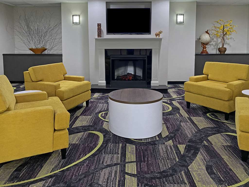 Comfort Inn Conover Hickory - photo 11