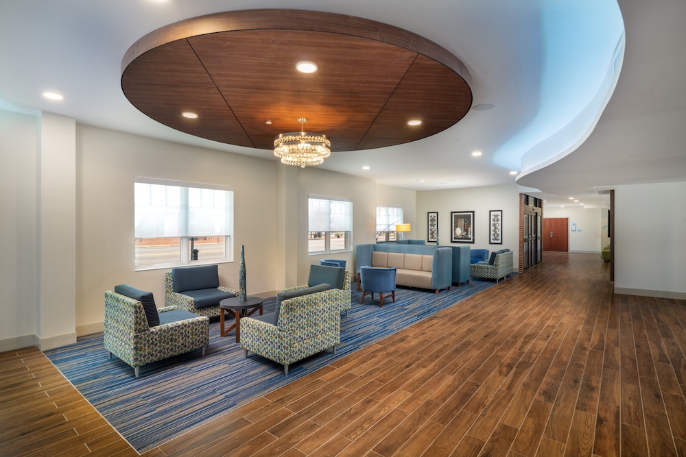 Holiday Inn Express And Suites Dahlonega University Area an IHG Hotel - photo 94