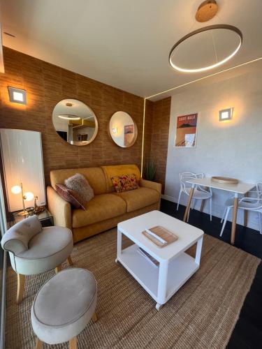 Le Cezembre Au Pied de la Plage - carbon neutral hotel in Saint-Malo