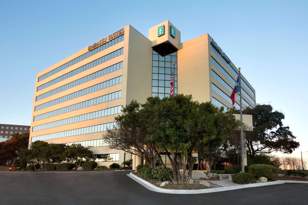 Embassy Suites by Hilton San Antonio Airport - featured photo