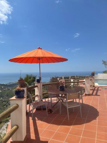Villa Los Naranjos — Sayalonga — photo 2