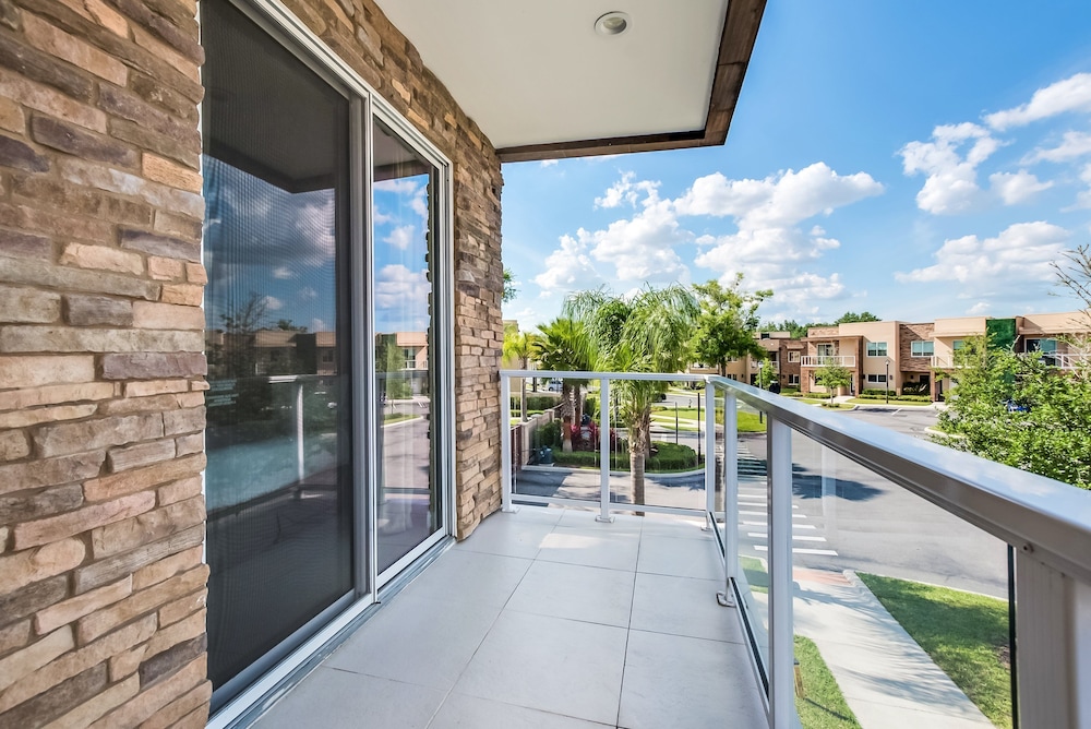 Magic Village Resort Townhouse - photo 13