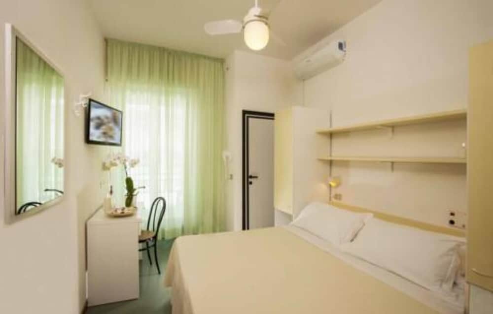 Hotel Majorca — Cattolica — photo 3