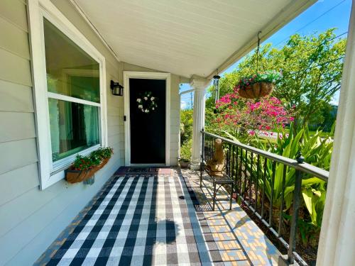 Cozy sanctuary minutes from the bay and beaches in Tampa, United States