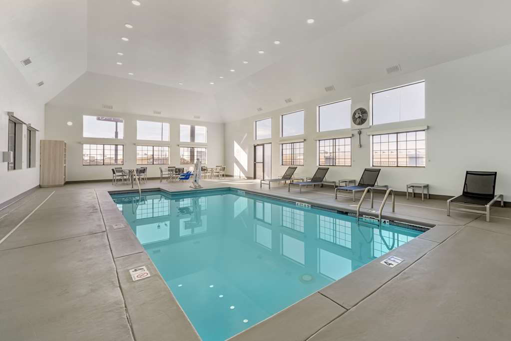Best Western Park City Wichita North - photo 3