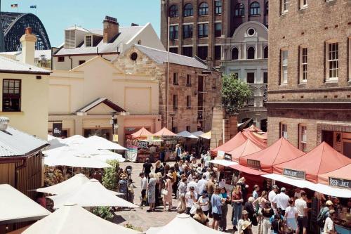 Stylish Sydney CBD 2 bedroom apartment 54 — 4-Star Luxury Hotel in Sydney, Australia