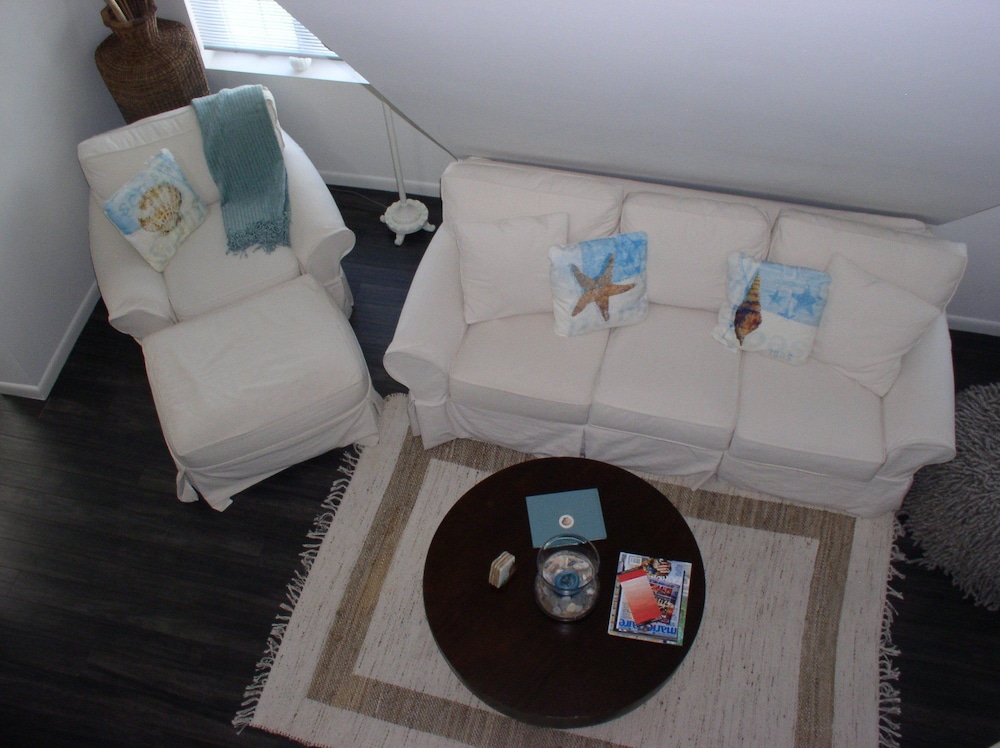 Montauk Manor - photo 45