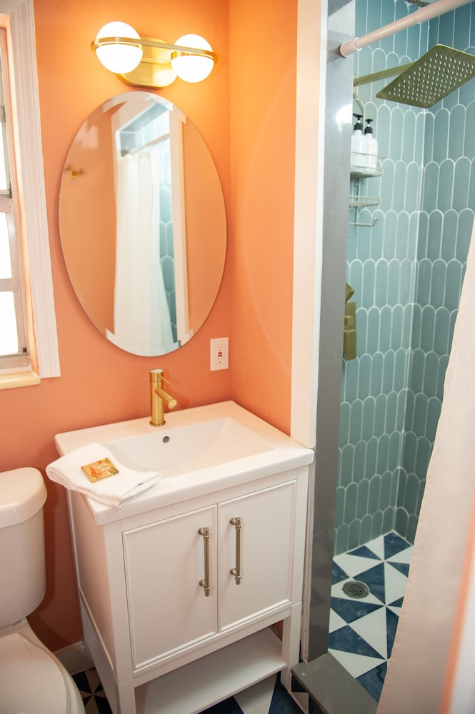 Sunburst Inn - photo 91