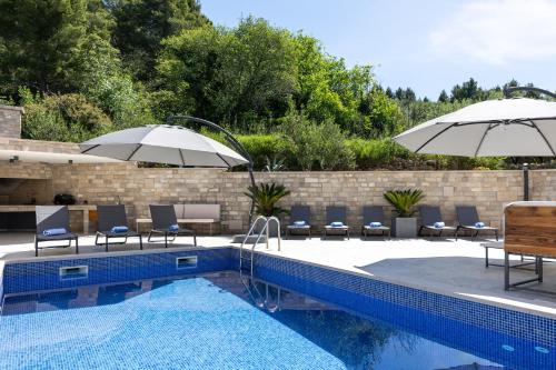 Villa Olive Tree Luxury — 4-Star Luxury Hotel in Podstrana, Croatia