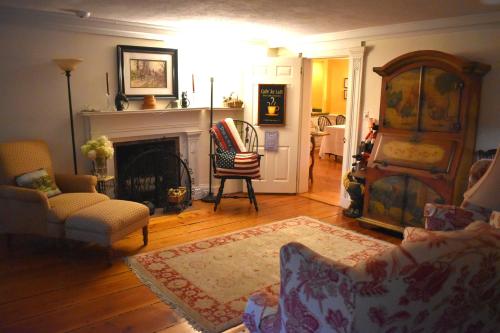 Inn At Richmond - photo 30