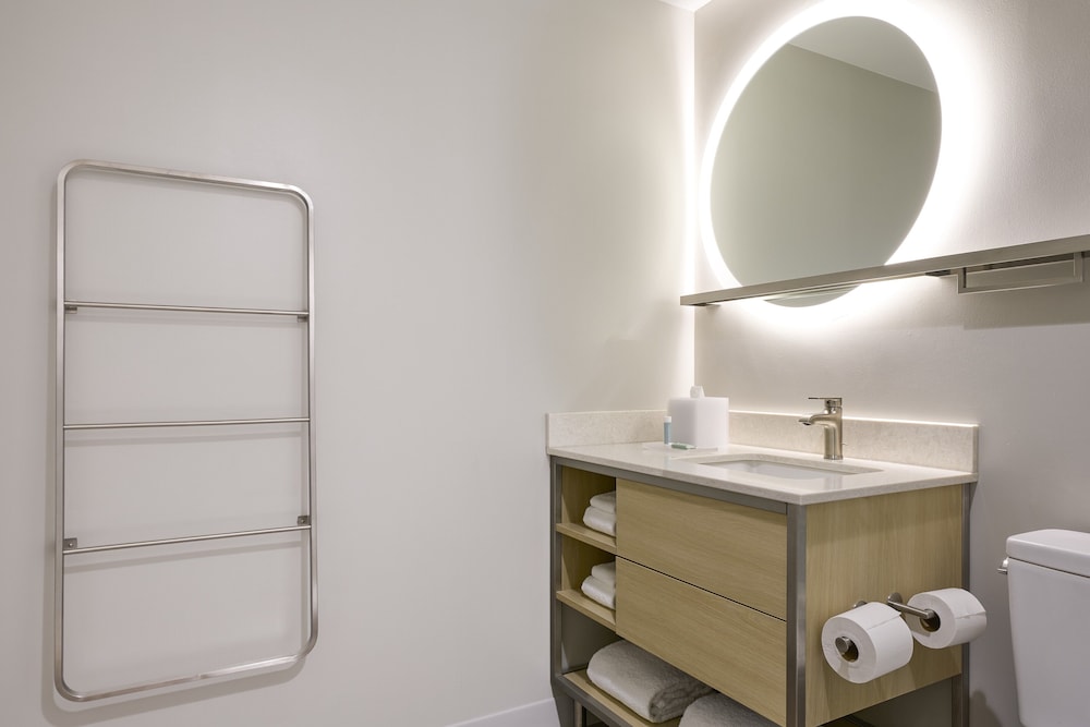 Towneplace Suites By Marriott Cincinnati Oakley - photo 26