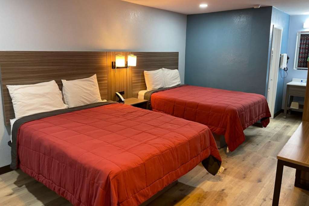 Rodeway Inn & Suites Brookhaven MS - featured photo