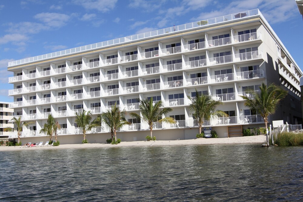 Princess Bayside Beach Hotel - photo 2