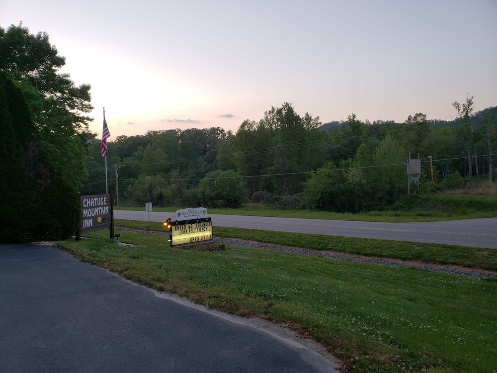Chatuge Mountain Inn - photo 33