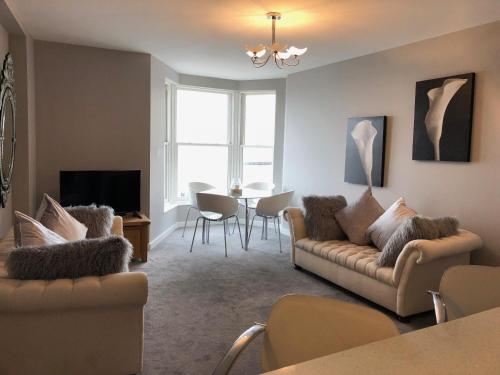 Morecambe sea view apartment 203 — 4-Star Luxury Hotel in Morecambe, United Kingdom