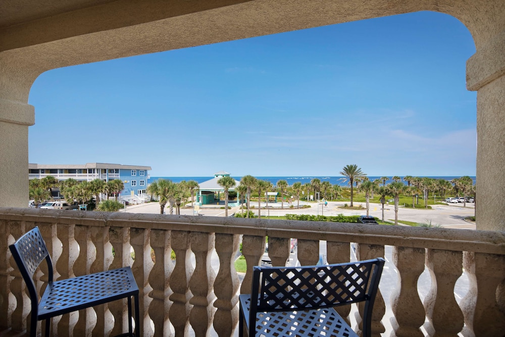 Hampton Inn & Suites St. Augustine Vilano Beach - photo 2