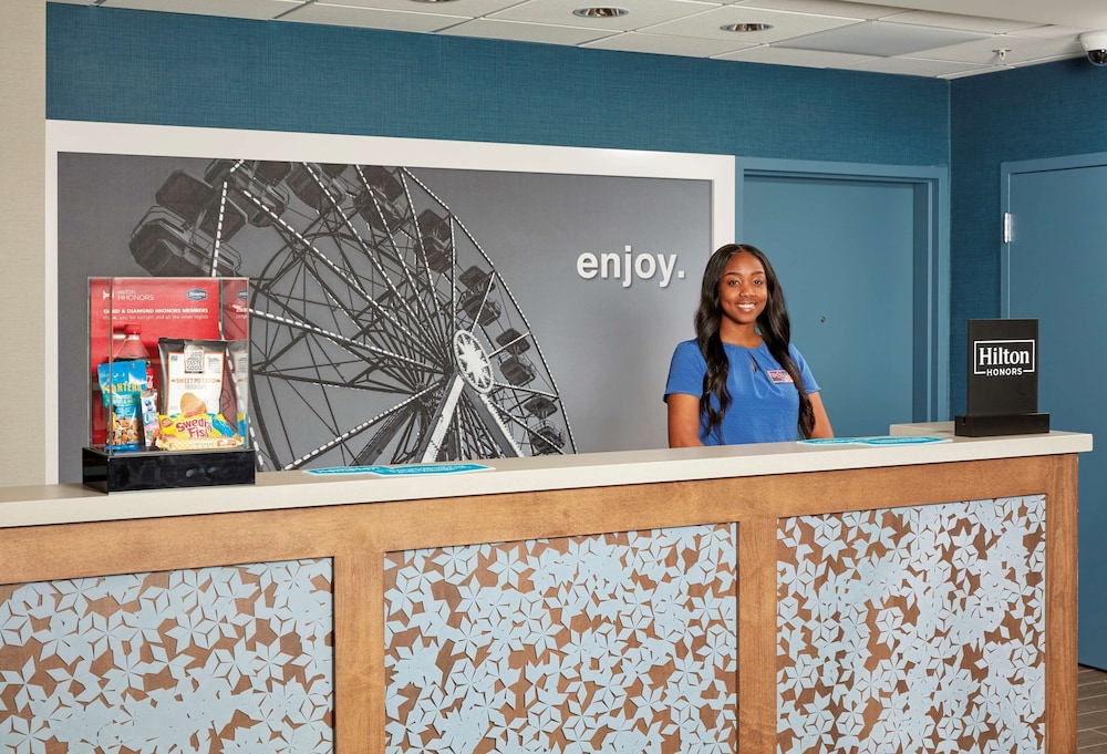 Hampton Inn & Suites Sacramento at Csus - photo 6