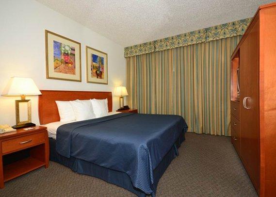 Clarion Suites Yuma - photo 7