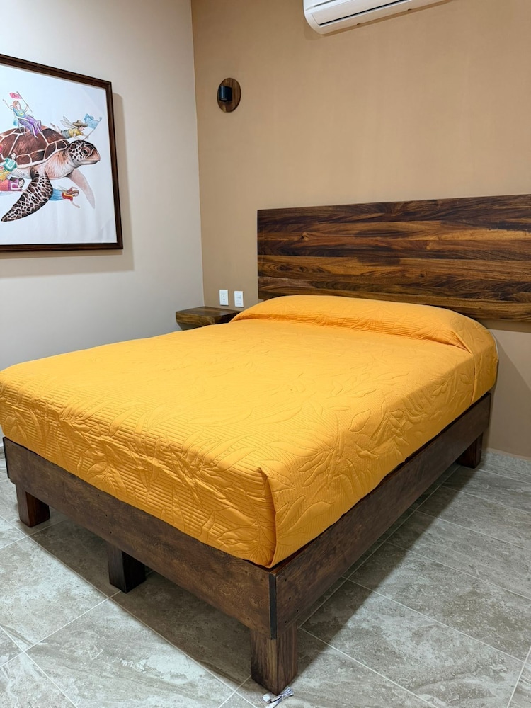 Hotel Santa Cruz Mazunte in Santa Maria Tonameca, Mexico