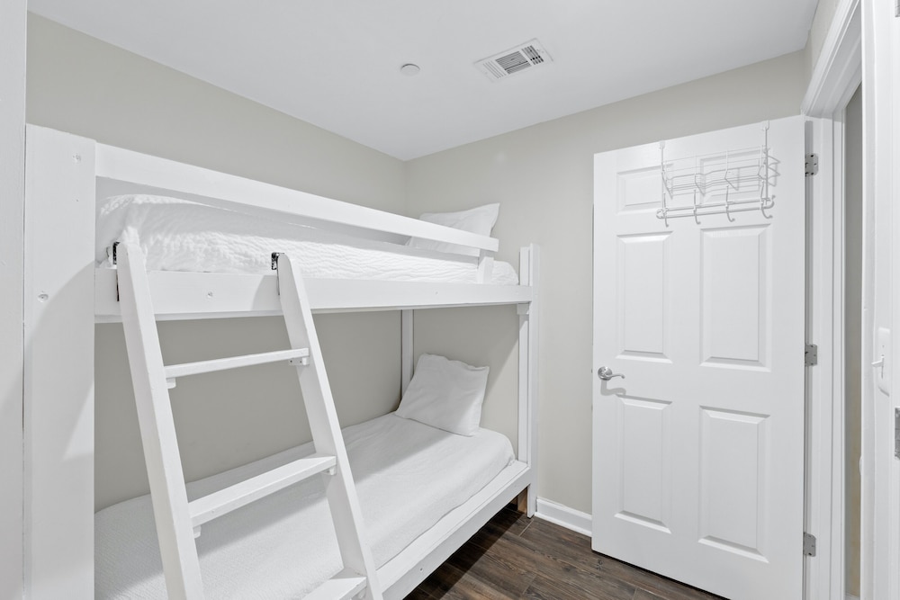 Splash Beach Resort by Panhandle Getaways - photo 265