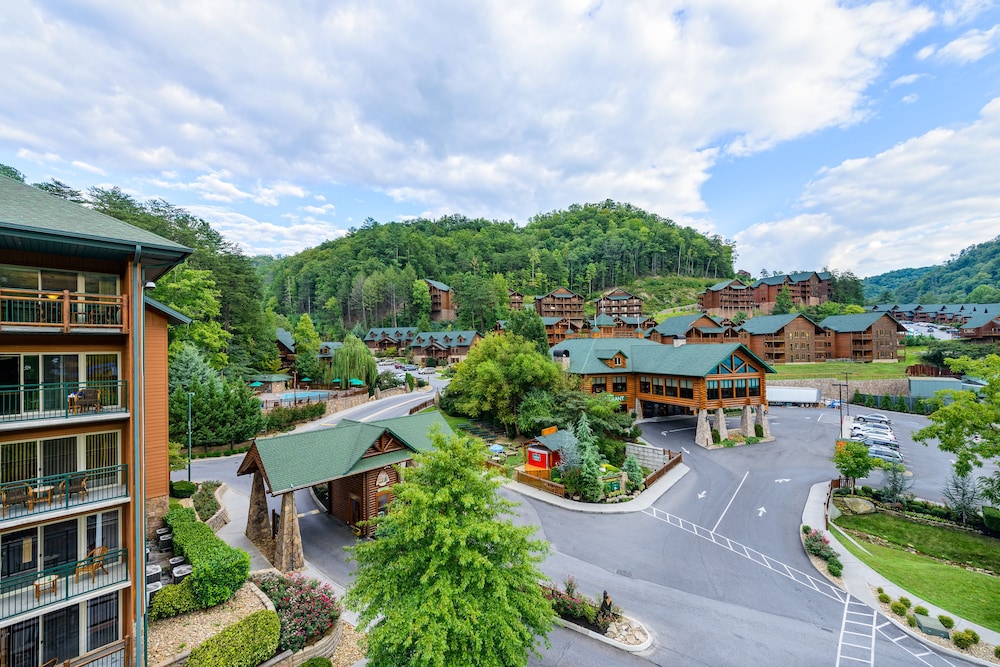 Westgate Smoky Mountain Resort & Spa - photo 49