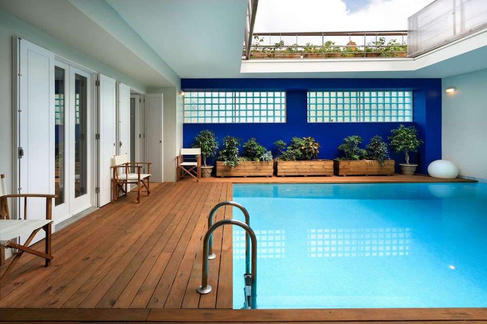 Nova Sintra Twin Houses in Porto, Portugal