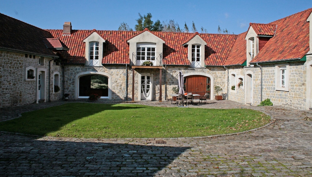 La Grange Dimière in Saint-Martin-Boulogne, France