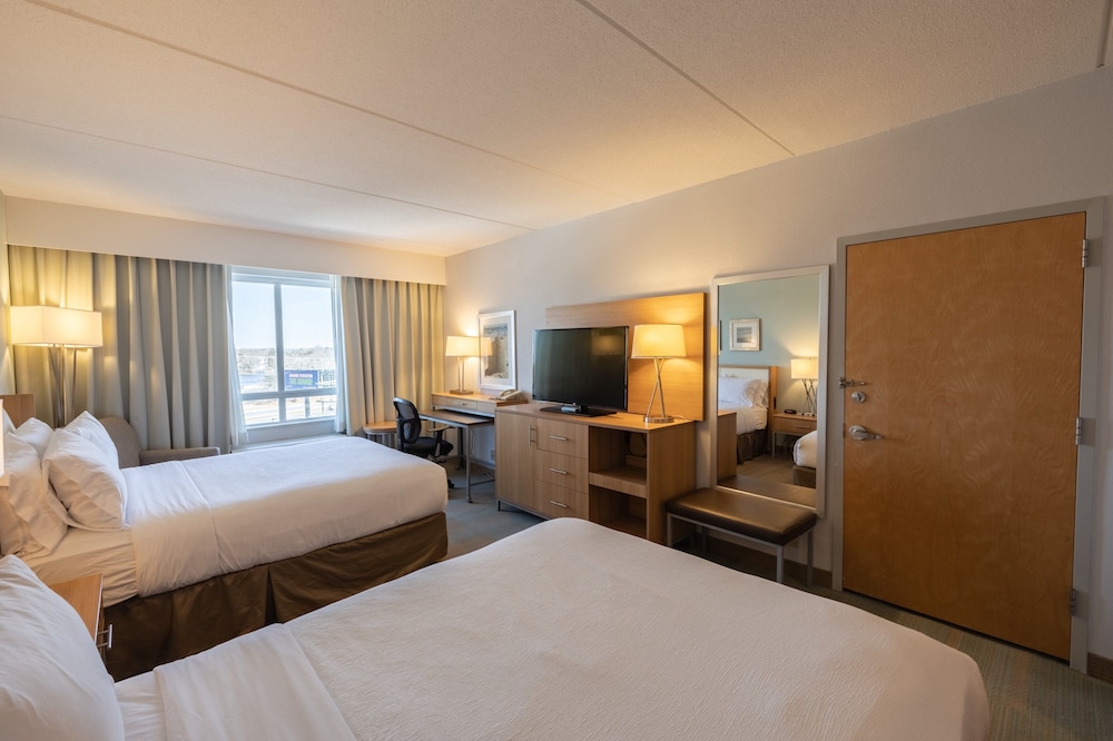 Holiday Inn Manahawkin Long Beach Island by IHG - photo 32