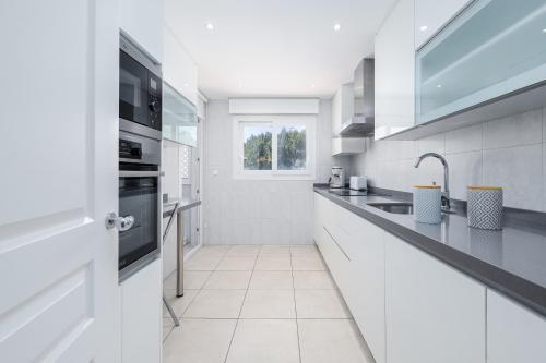 Apartamento de 2 dormitorios en Playas del Duque — 4-Star Luxury Hotel in Marbella, Spain
