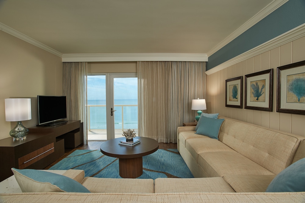Edgewater Beach Hotel - photo 18
