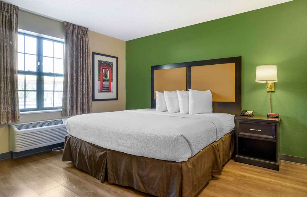 Extended Stay America Suites Seattle Everett North - photo 21