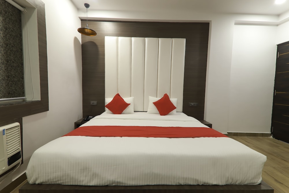 Hotel L N International in Jamshedpur, India