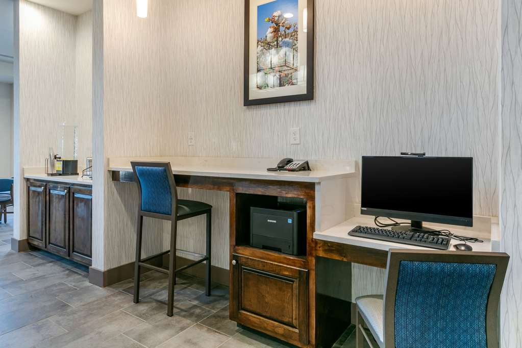 Comfort Suites North Tupelo - photo 26