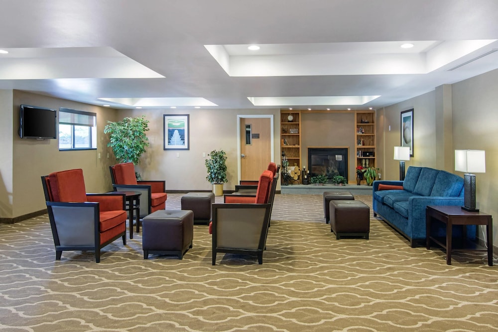 City Express by Marriott Milford Cooperstown - photo 3