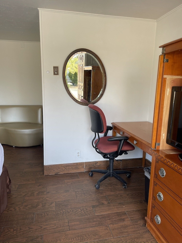 Safari Motel - photo 15