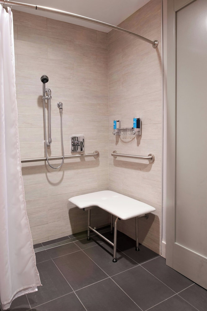 Aloft Columbus Westerville - photo 12