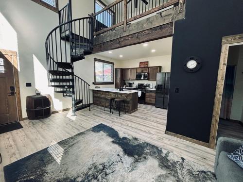 Big Bear near Canyon Lakes — hotel near Tri Cities Airport